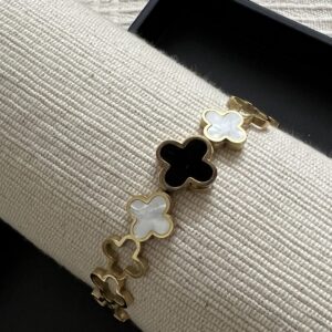 Grace - Image 2