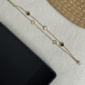 Amour & Aura - Image 11