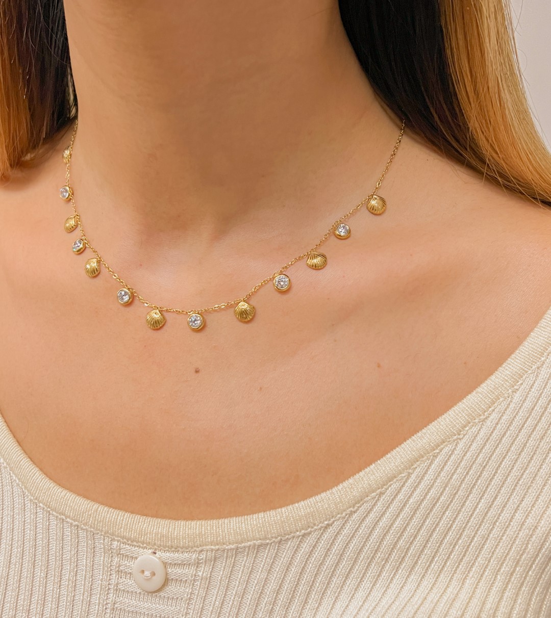 Lustrous Links - Image 3