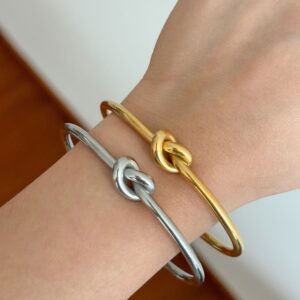 The Knot - Image 4