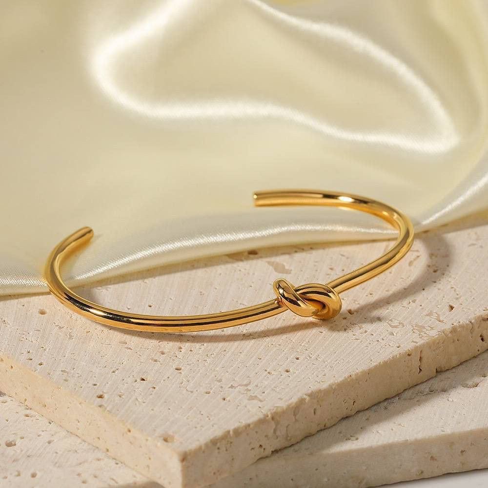The Knot - Image 2